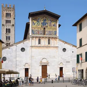 Charm Gasthuis Lucca